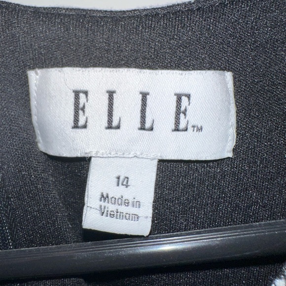 Elle dress - Picture 3 of 3